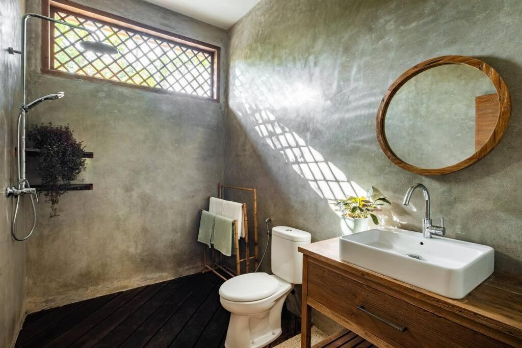 Designer New 3bdr - Lush Garden+pool Gili Trawangan